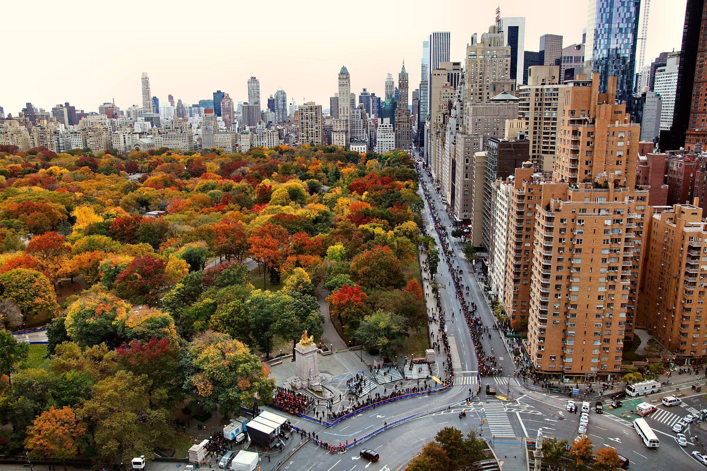 2400x1600 Central Park in fall. Autumn in new york, New york wallpaper, York wallpaper