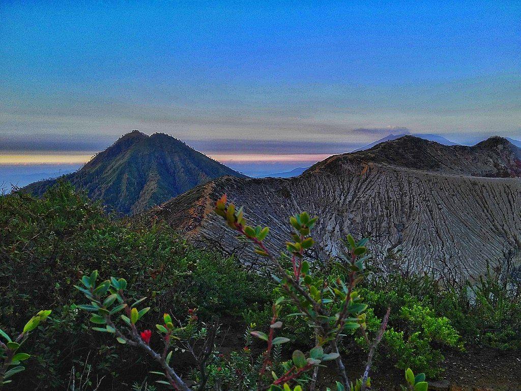 1024x768 Pegunungan Ijen