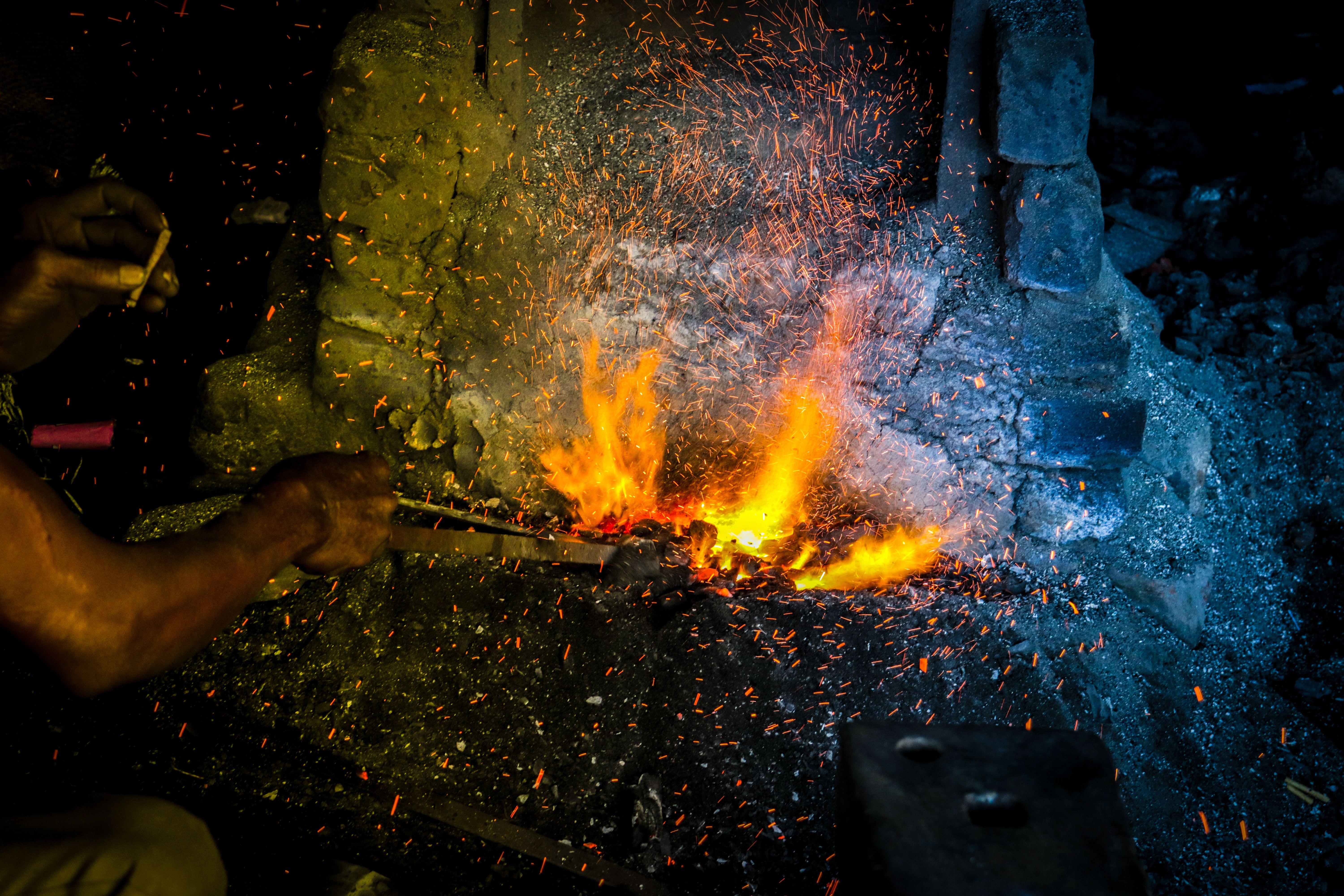 6000x4000 Free of 4k wallpaper, blacksmith, bonfire