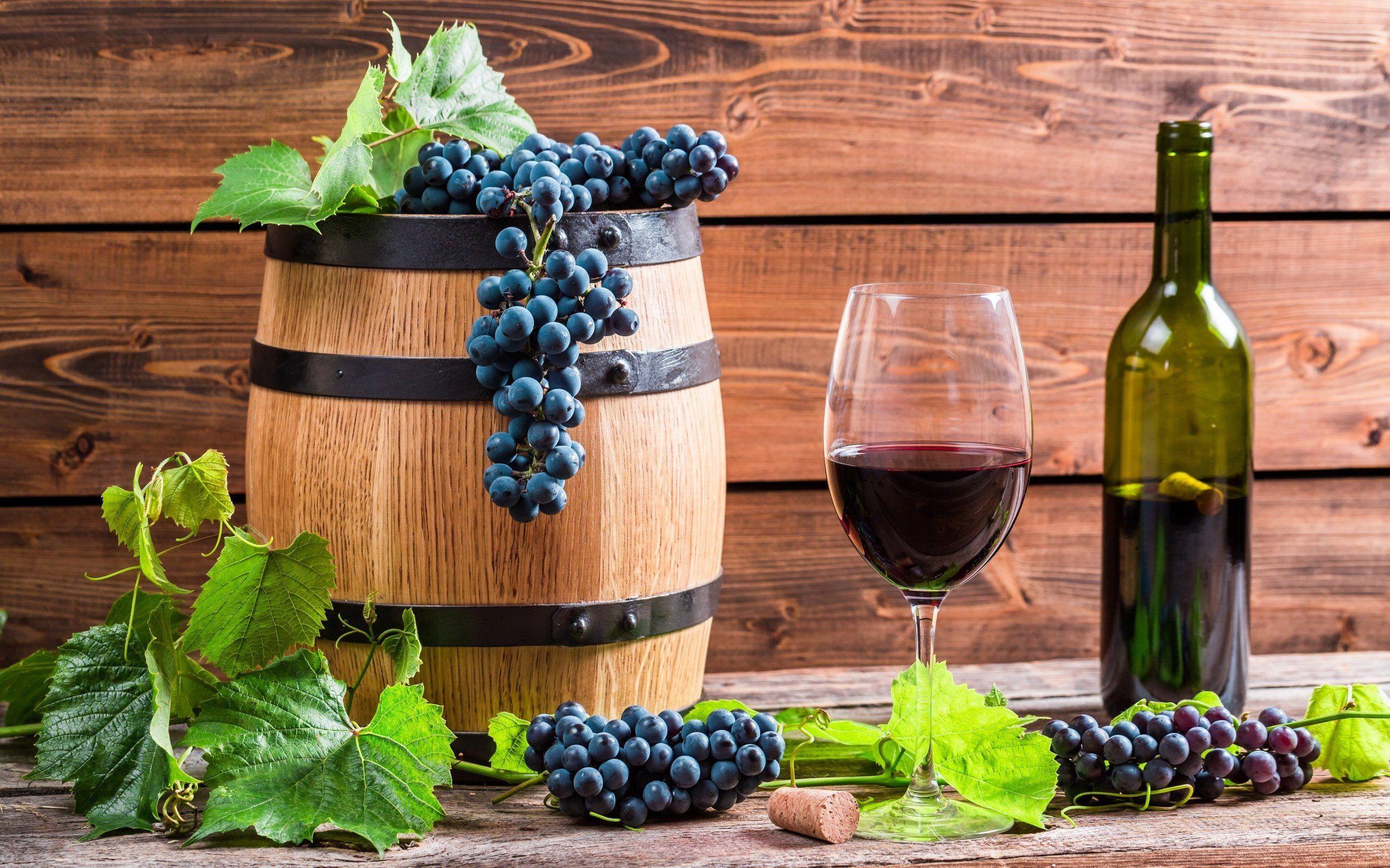 2560x1600 Download wallpaper wine, ripe grapes, a glass of wine for desktop with resolution 2560x1600. High Quality HD picture wallpaper