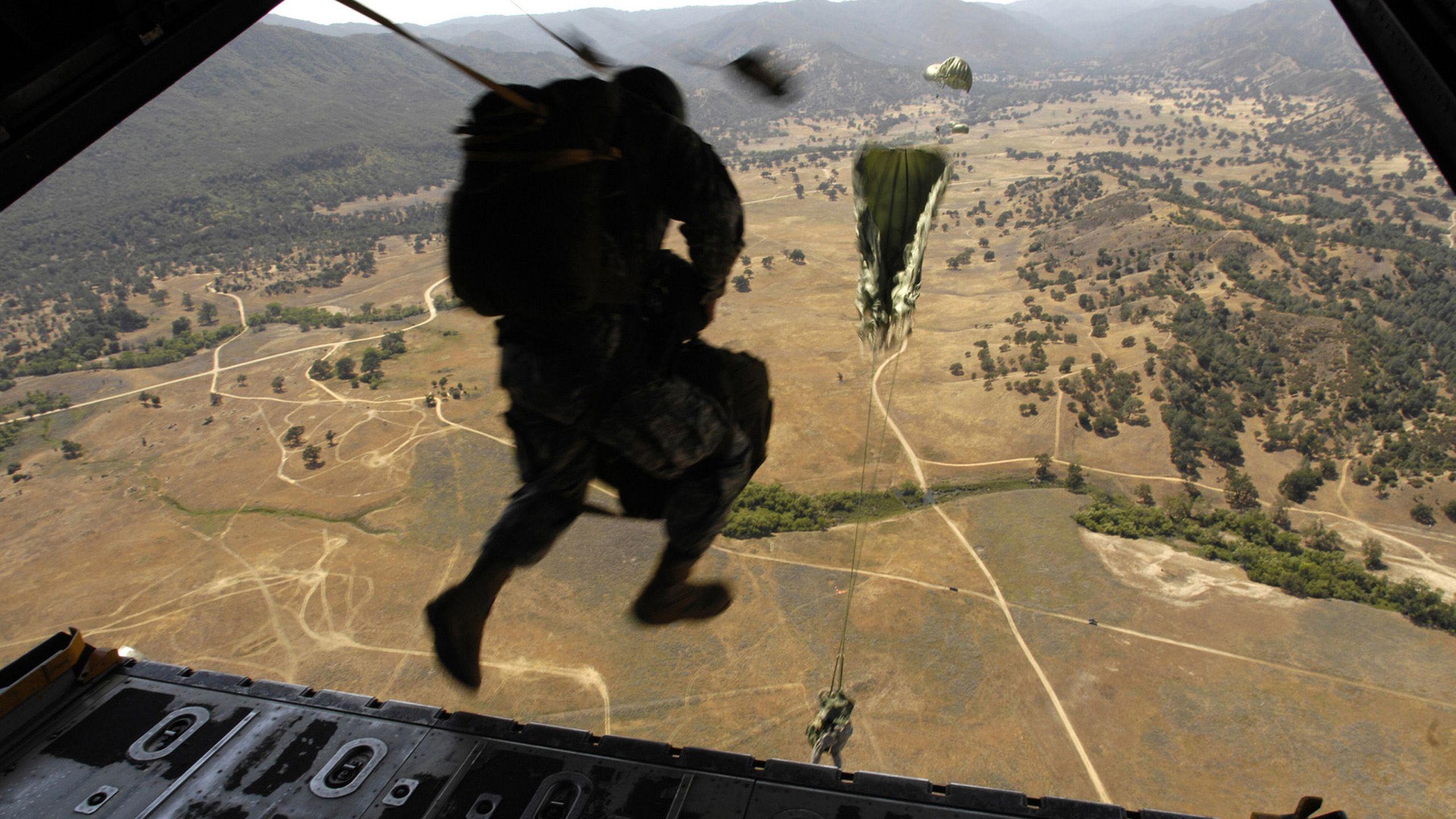 2560x1440 image Collection of Airborne