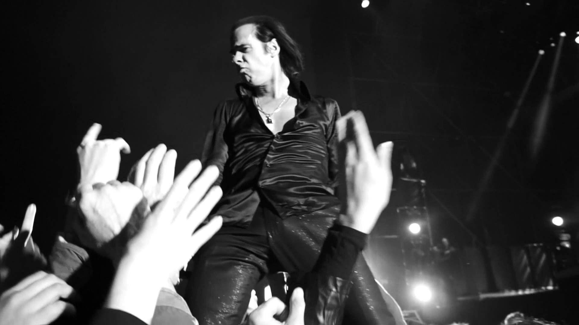 Bad cave. Nick Cave голос. Nick Cave and the Bad Seeds. Nick Cave фото 2023. Ник Кейв в профиль.