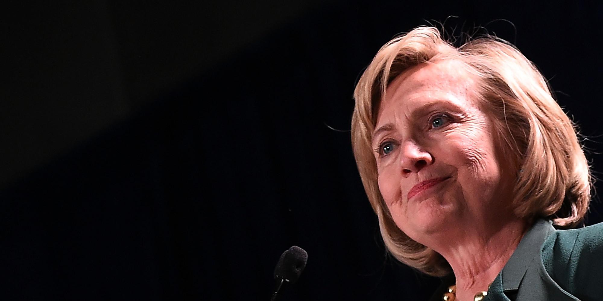2000x1000 Hillary Clinton 19 Background Wallpaper Celebrities Wallpaper