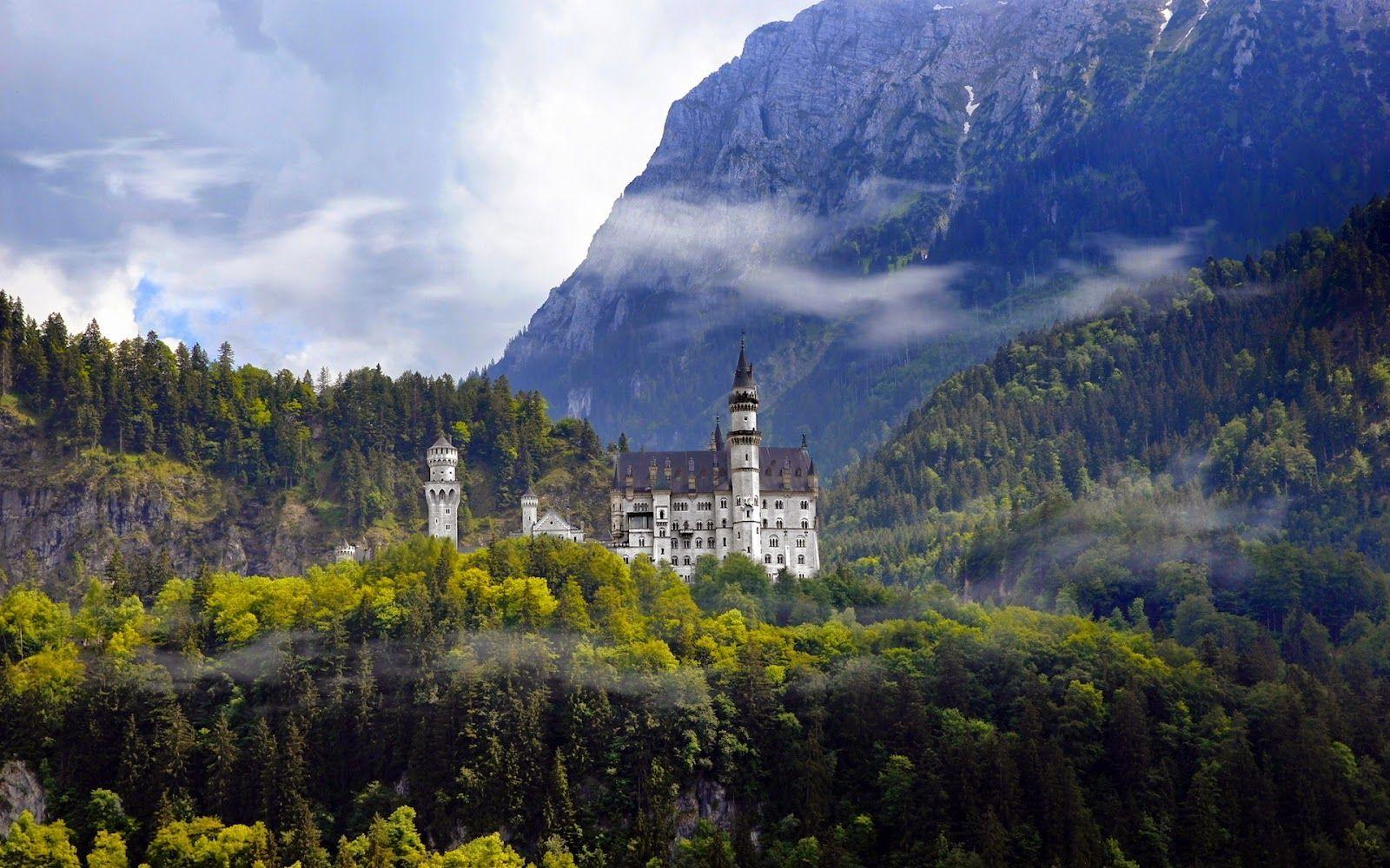 1600x1000 Neuschwanstein Castle: 8 Neuschwanstein Castle Wallpaper HD