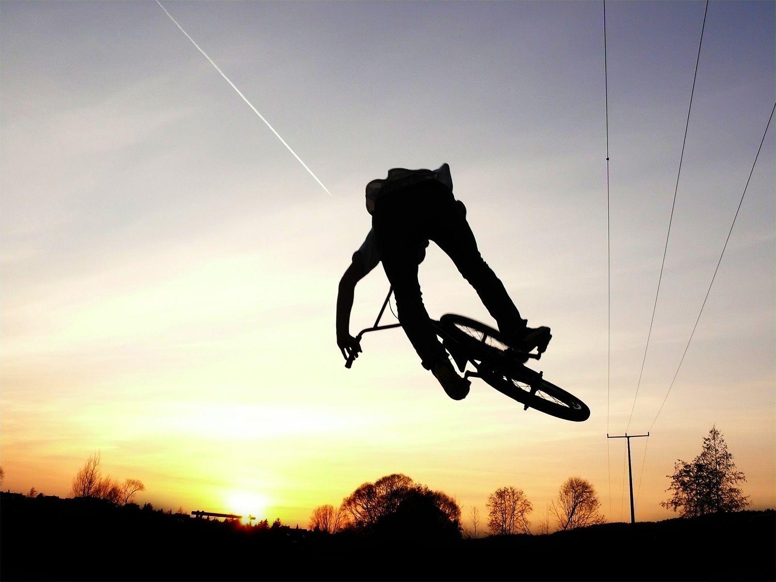 1600x1200 sunset abstract silhouette bmx stunt. Bike freestyle, Bmx freestyle, Bmx