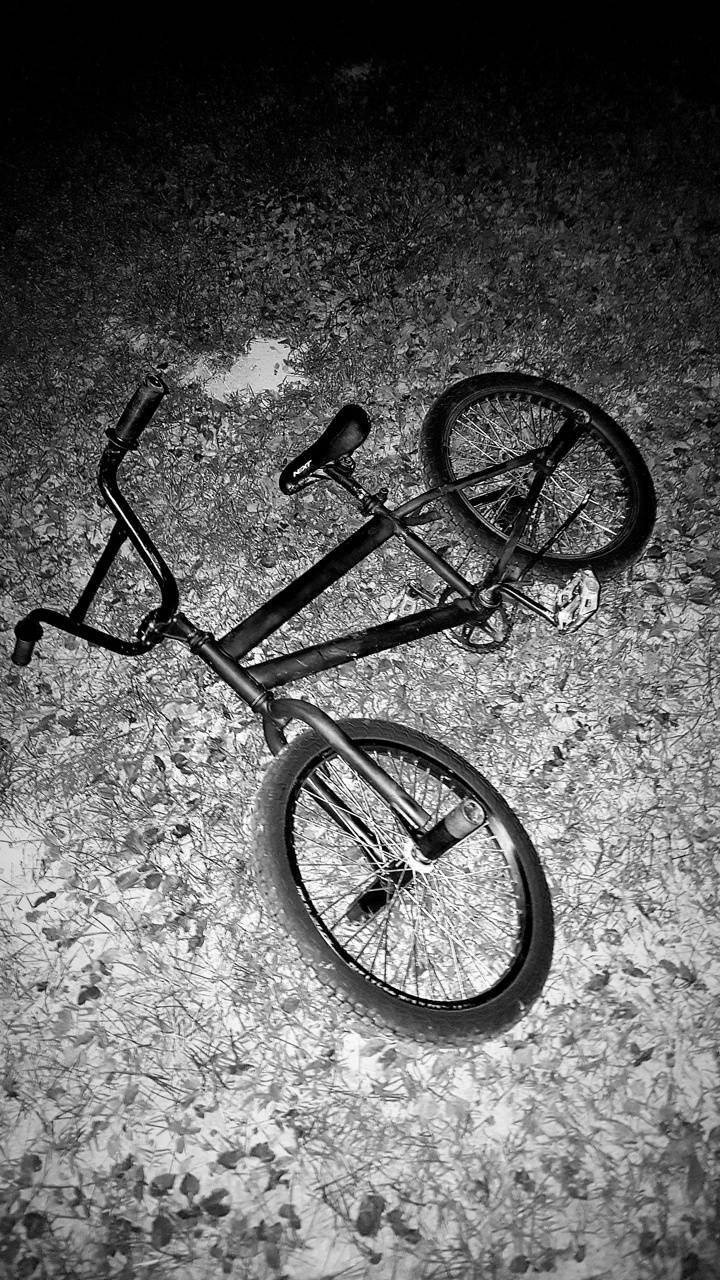 720x1280 BMX bike custom wallpaper