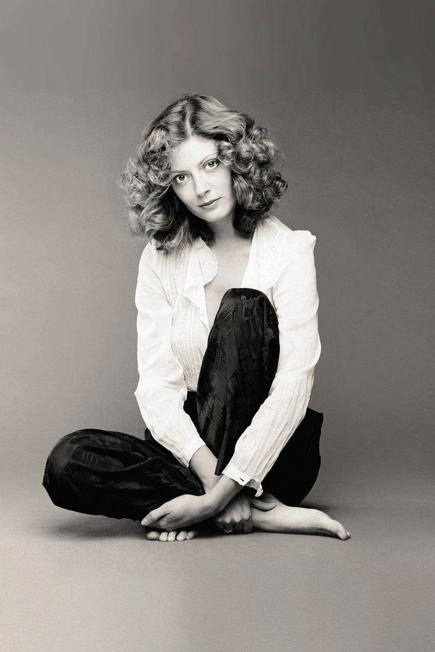853x1280 Susan Sarandon wallpaper