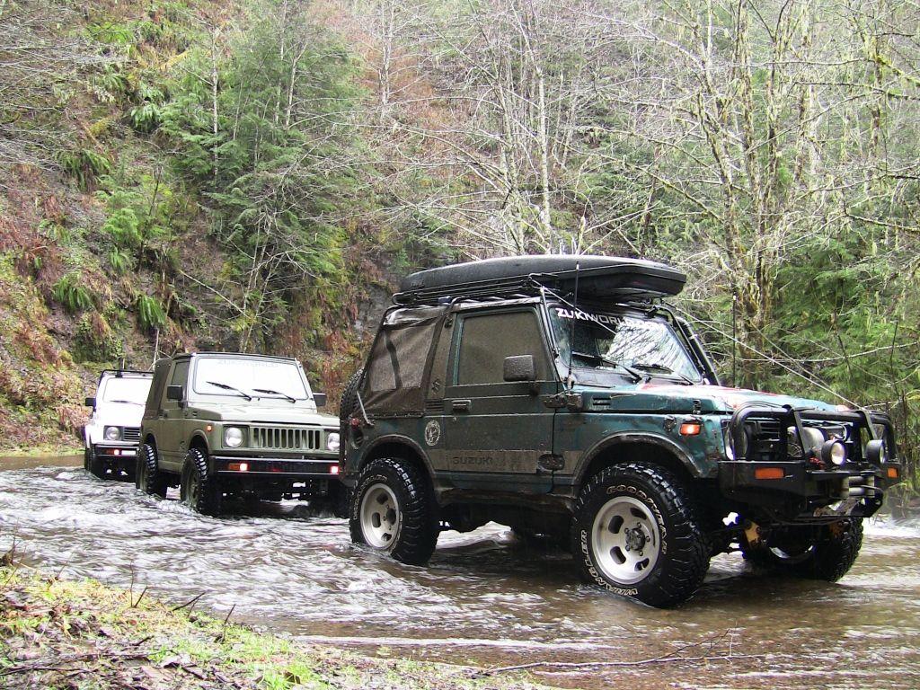 1024x768 Mud, Muck, and lots of yuck