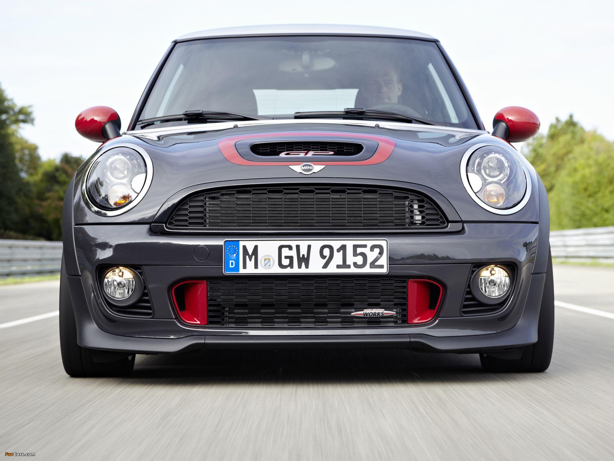 2048x1536 Mini John Cooper Works GP (R56) 2012 wallpaper (2048x1536)