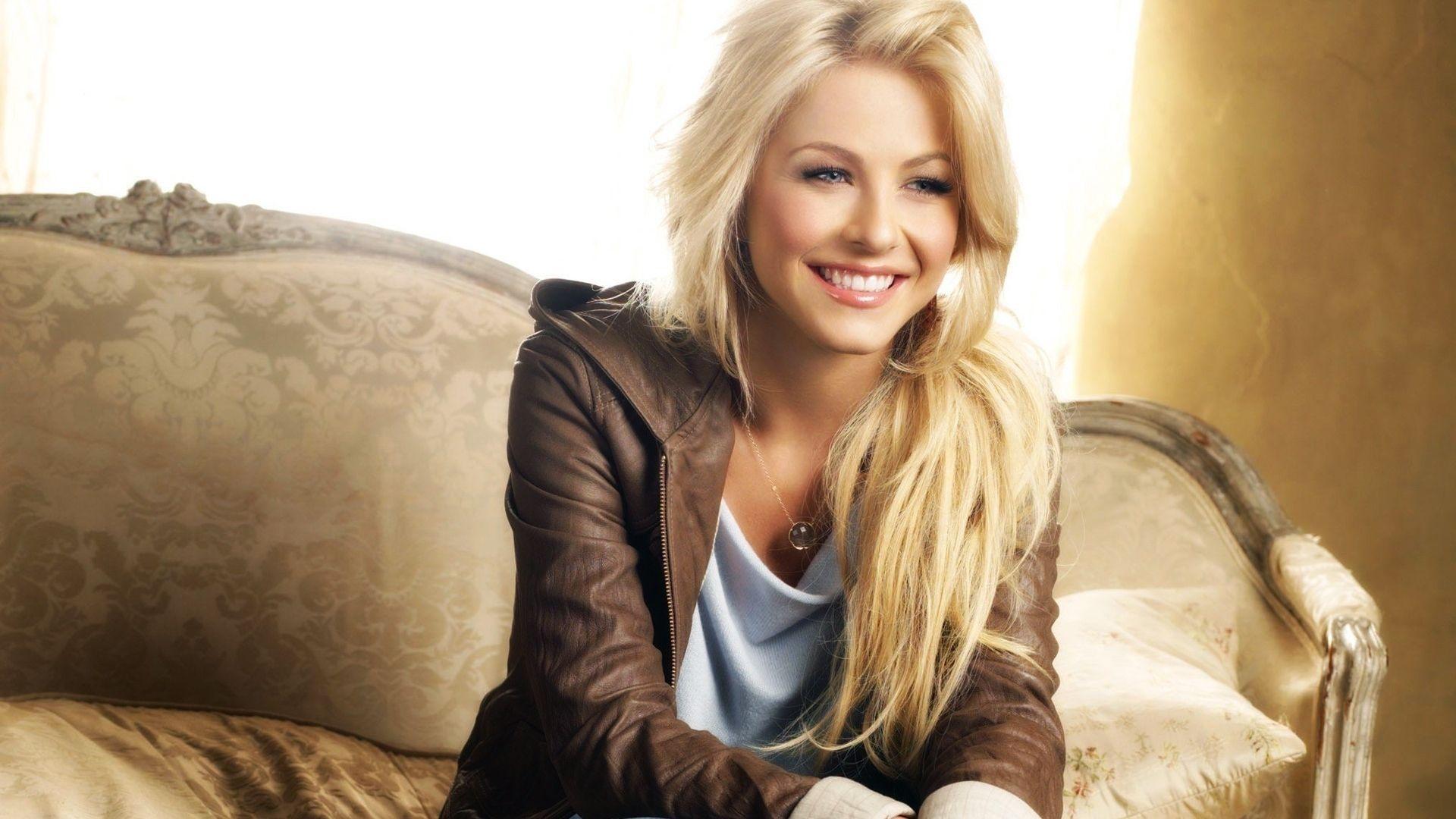 1920x1080 Beautiful Blonde wallpaperx1080