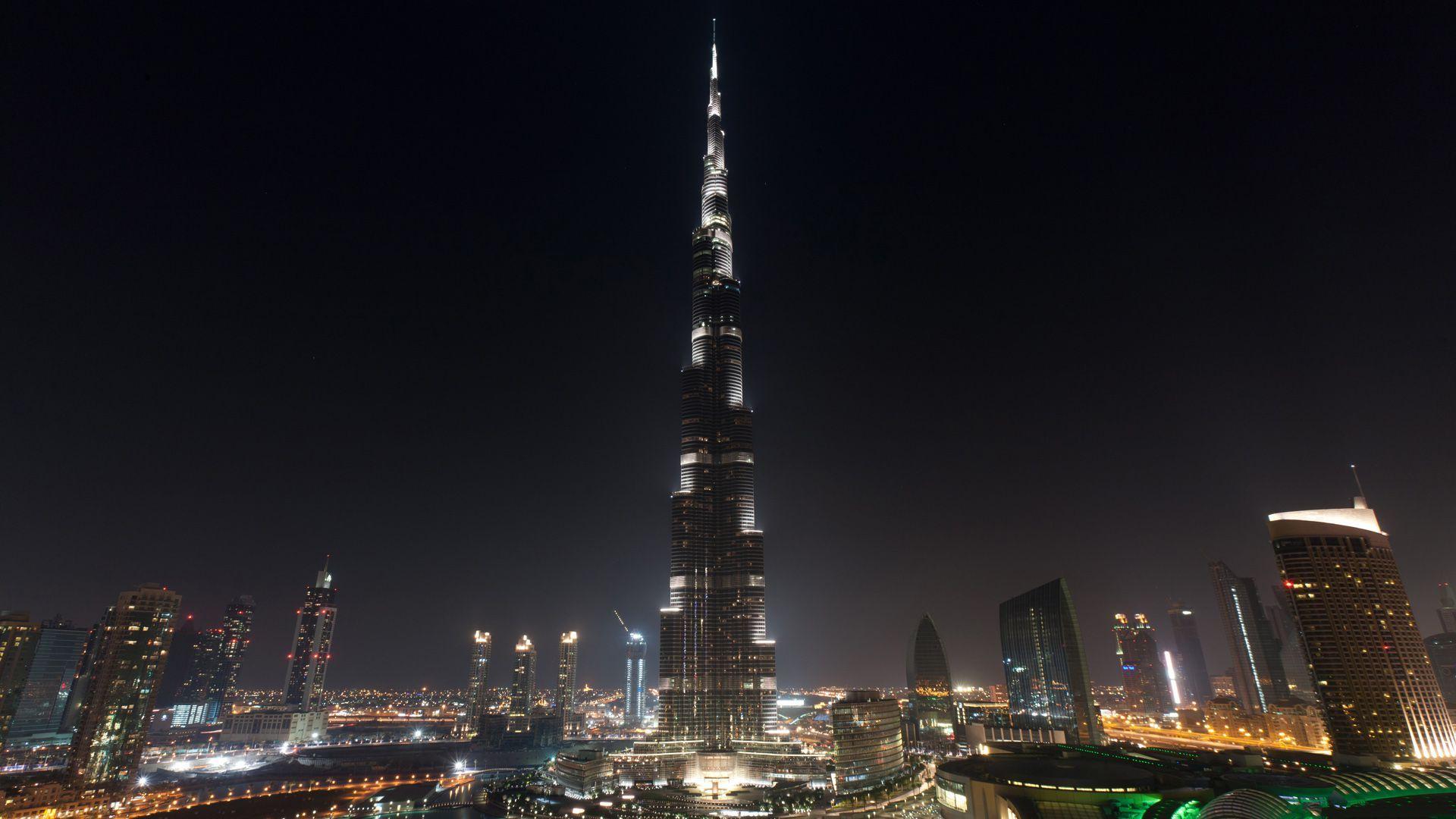 1920x1080 Burj Khalifa Night View Wallpaper