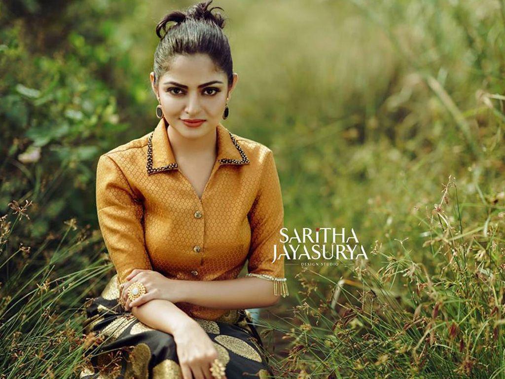 1024x768 Nikhila Vimal HD Wallpaper. Latest Nikhila Vimal Wallpaper HD Free Download (1080p to 2K)