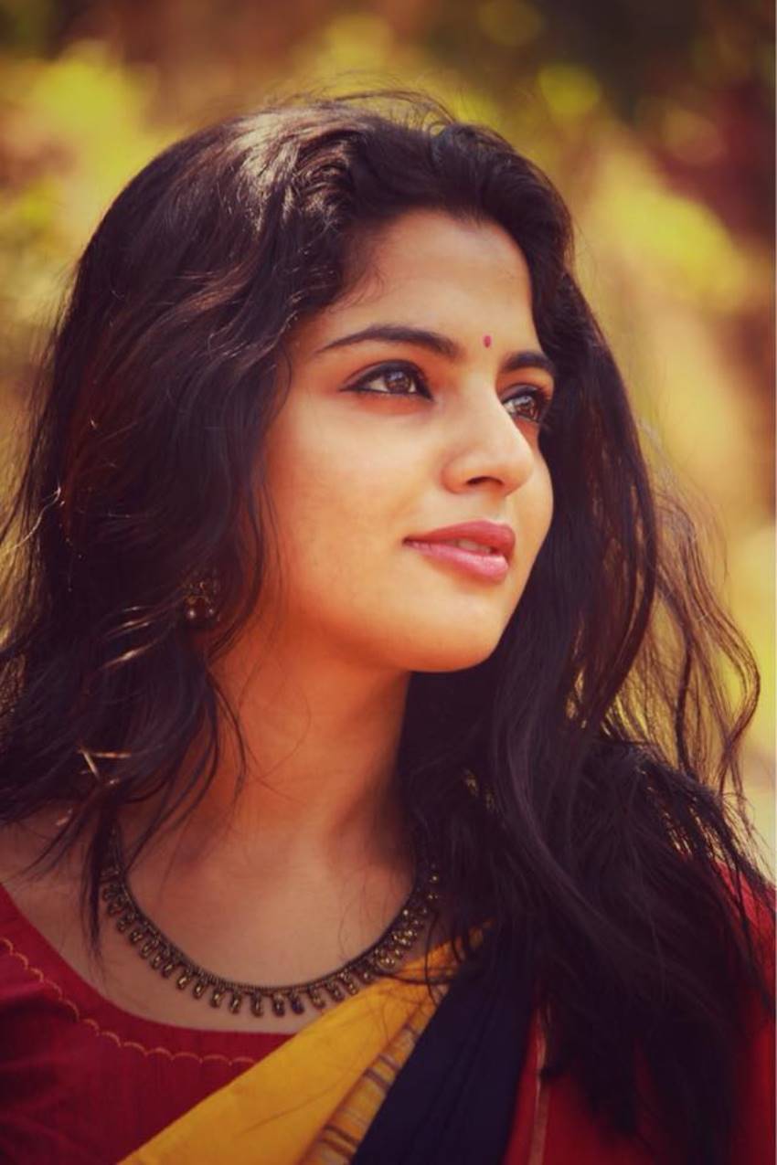 850x1275 Nikhila Vimal Photo [HD]: Latest Image, Picture, Stills of Nikhila Vimal
