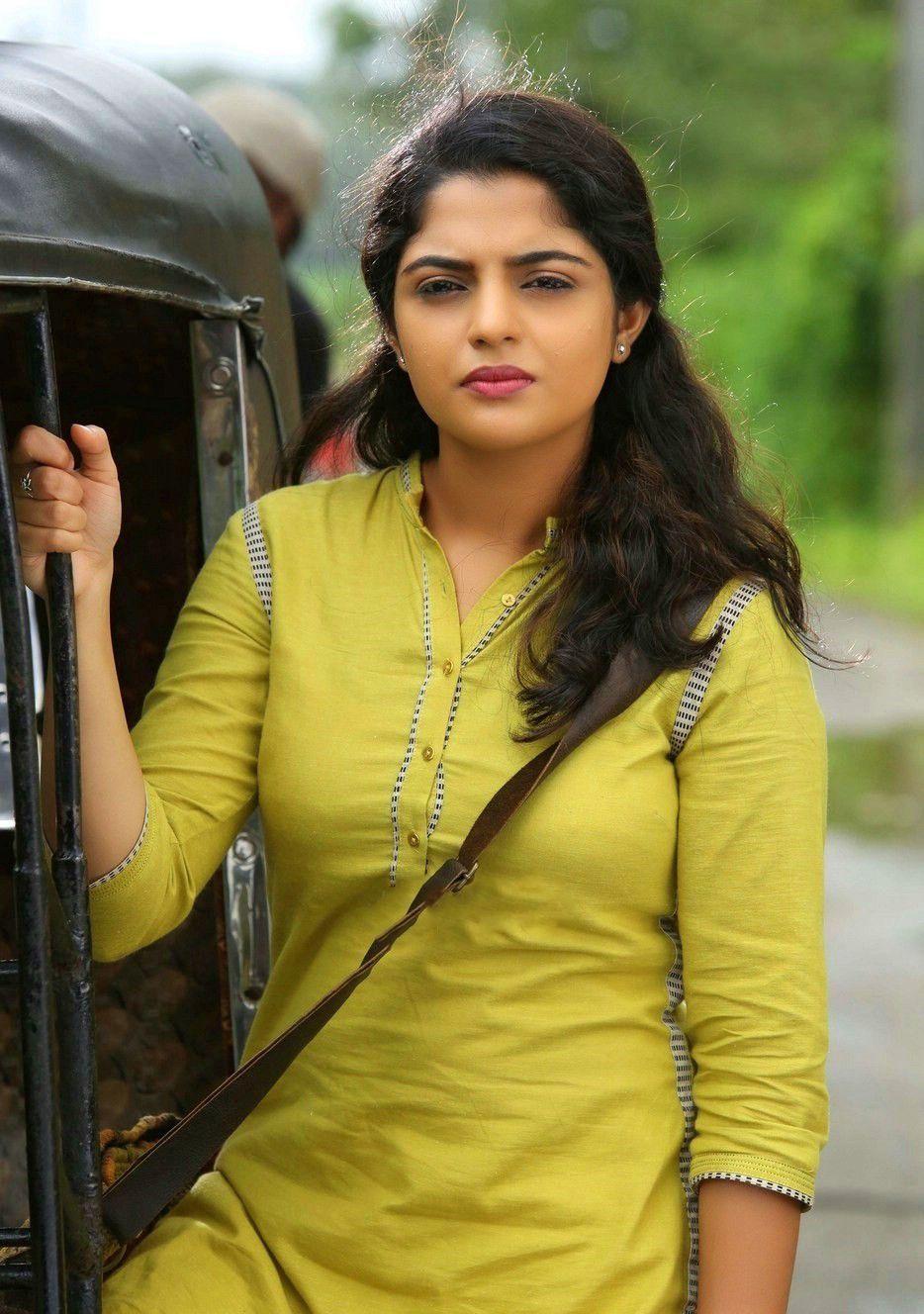 Nikhila Vimal Wallpapers - Top Free Nikhila Vimal Backgrounds ...