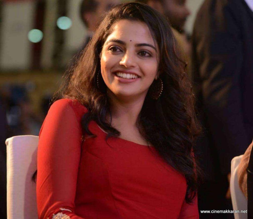 Nikhila Vimal Wallpapers - Top Free Nikhila Vimal Backgrounds ...