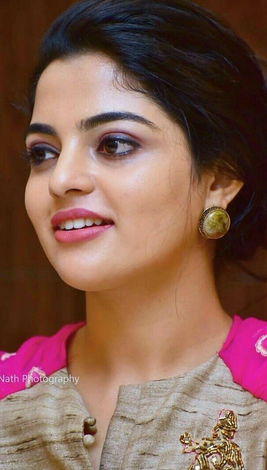 Nikhila Vimal Nikhila Vimal Wallpapers - Top Free Nikhila Vimal Backgrounds