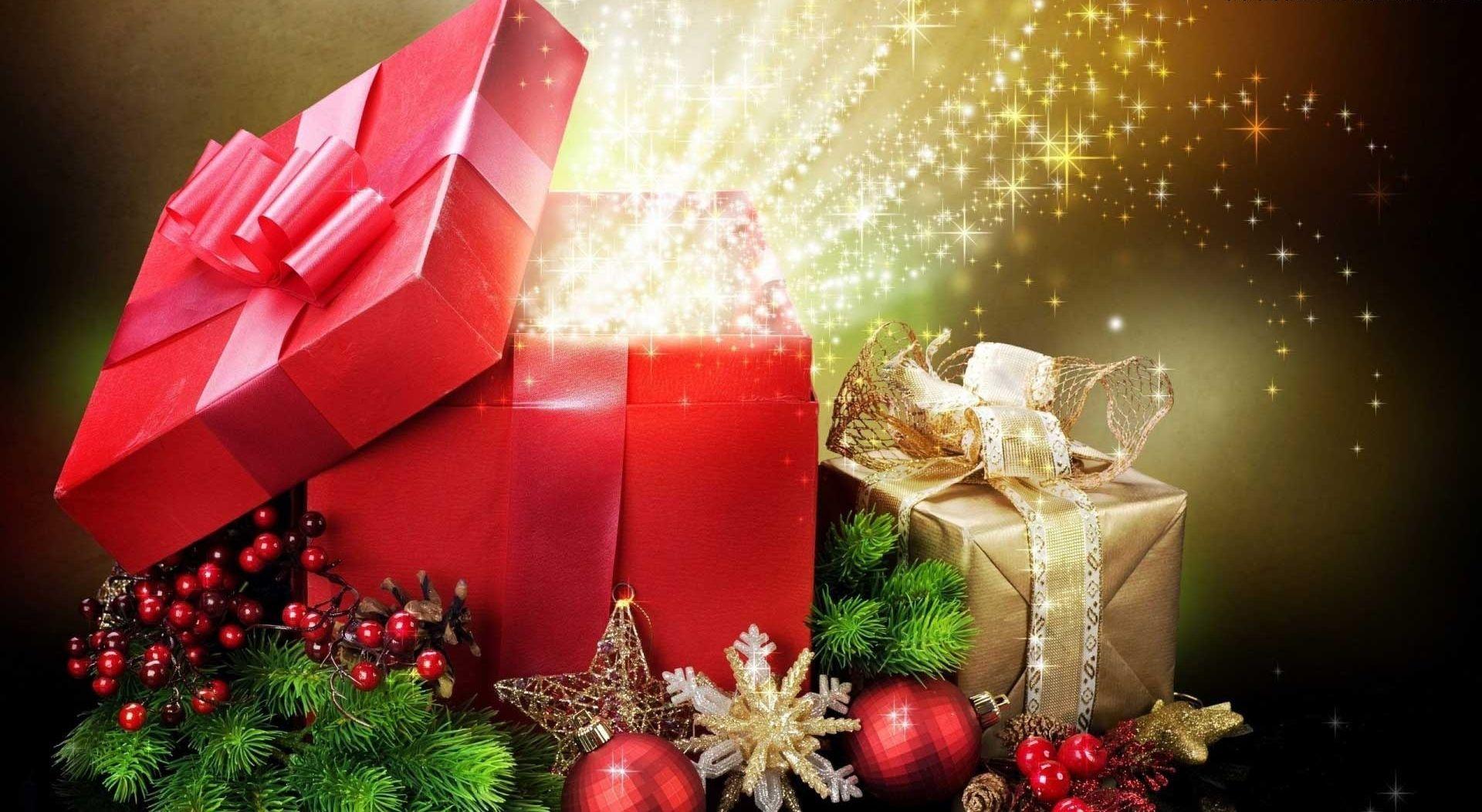 1920x1052 Christmas Gifts Wallpaper 1920x1080