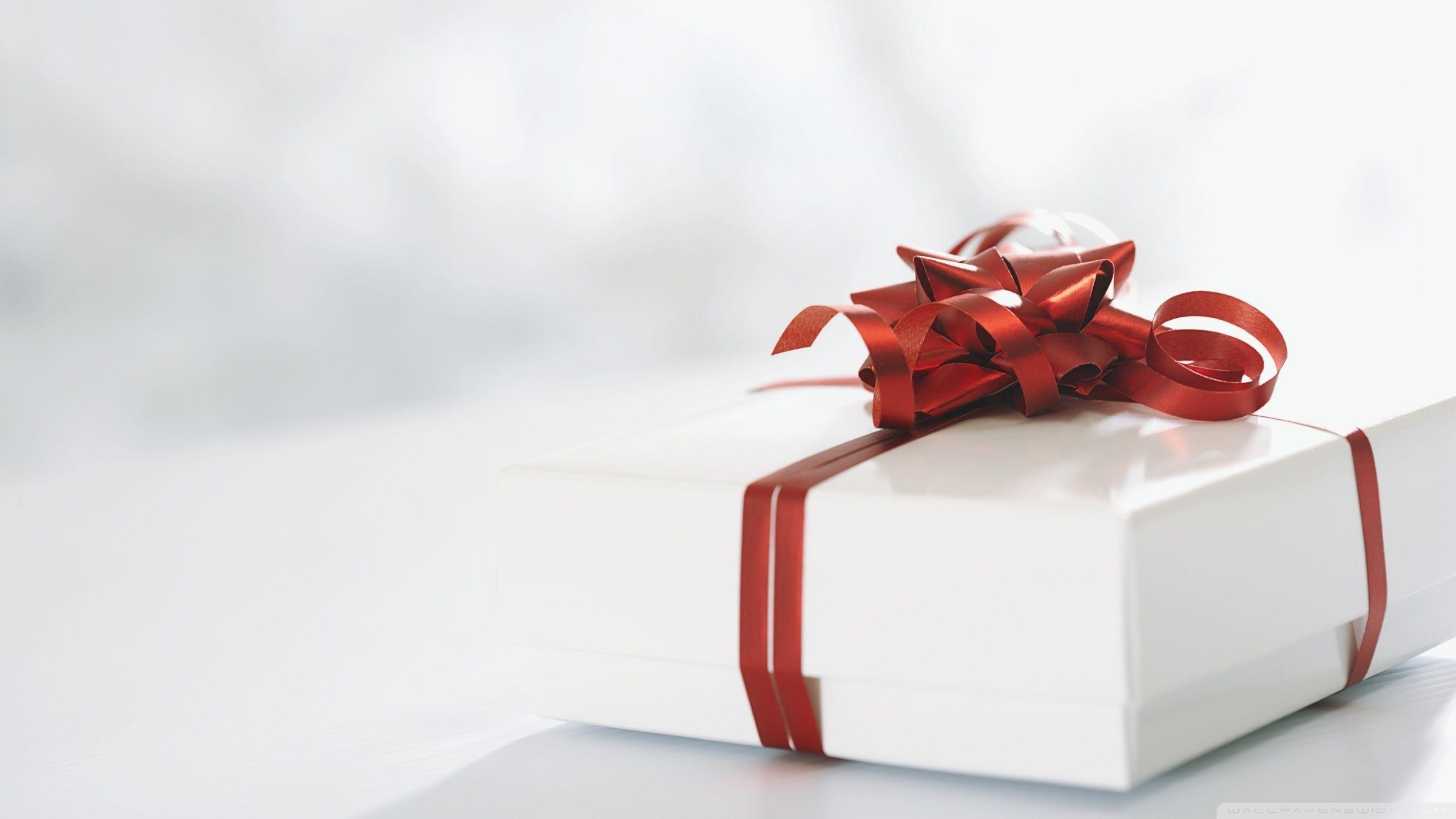 2400x1350 Beautiful Christmas Gift Ultra HD Desktop Background Wallpaper for 4K UHD TV : Tablet