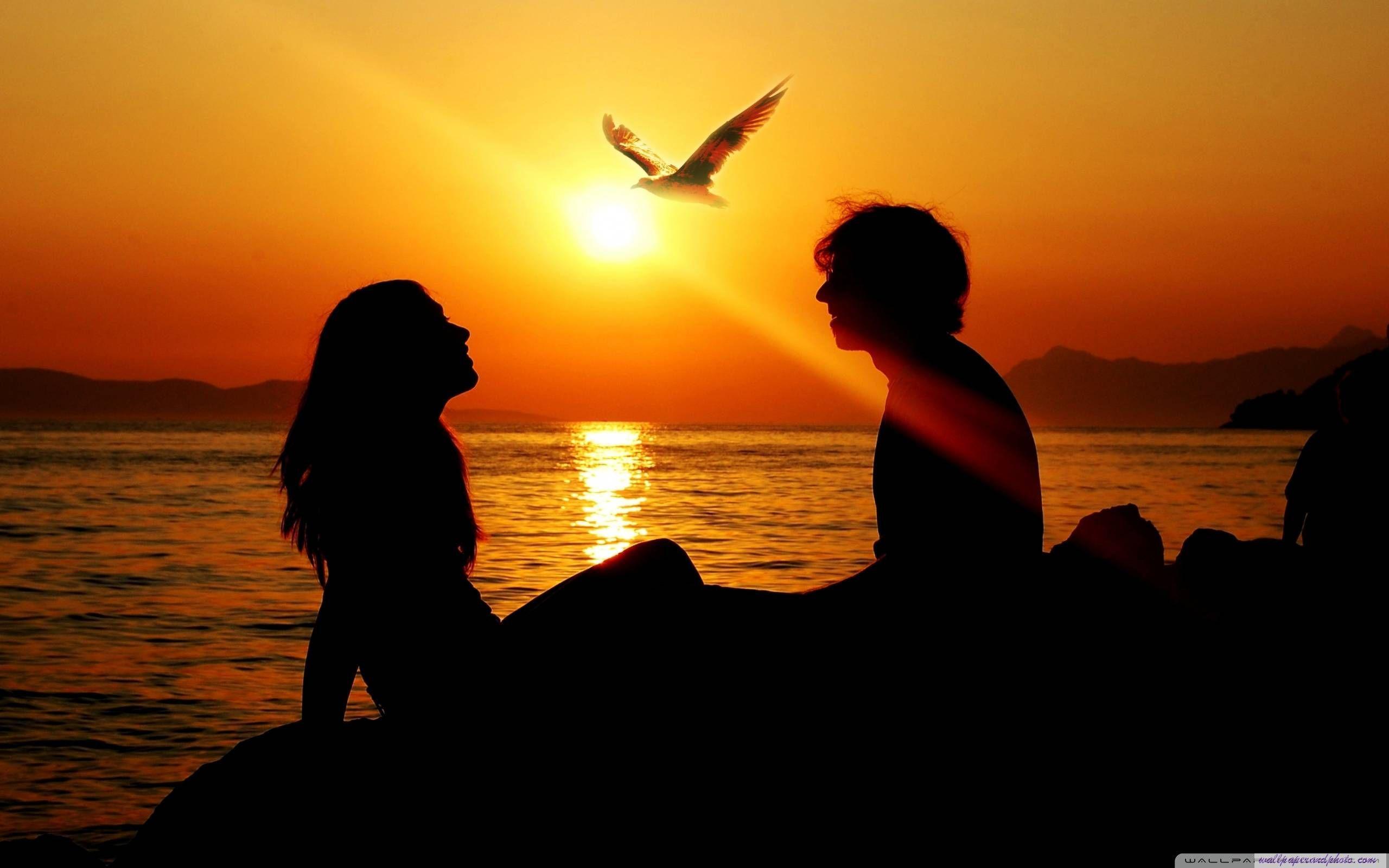 2560x1600 Romantic_couple_sunset Wallpaper 2560x1600. Sunset Wallpaper, Sunset Silhouette, Romantic Sunset