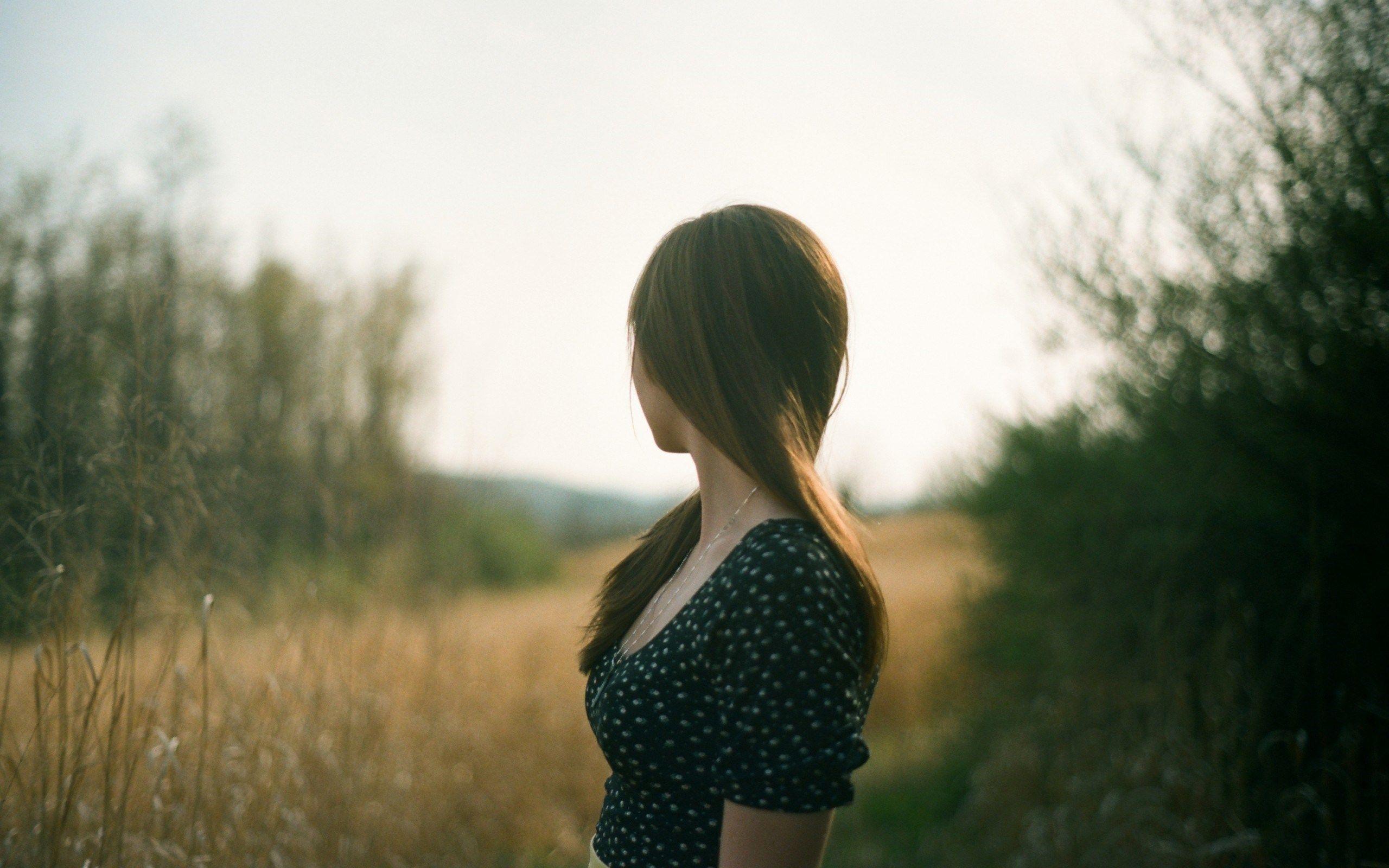 2560x1600 Girl Mood s wallpaperx1600