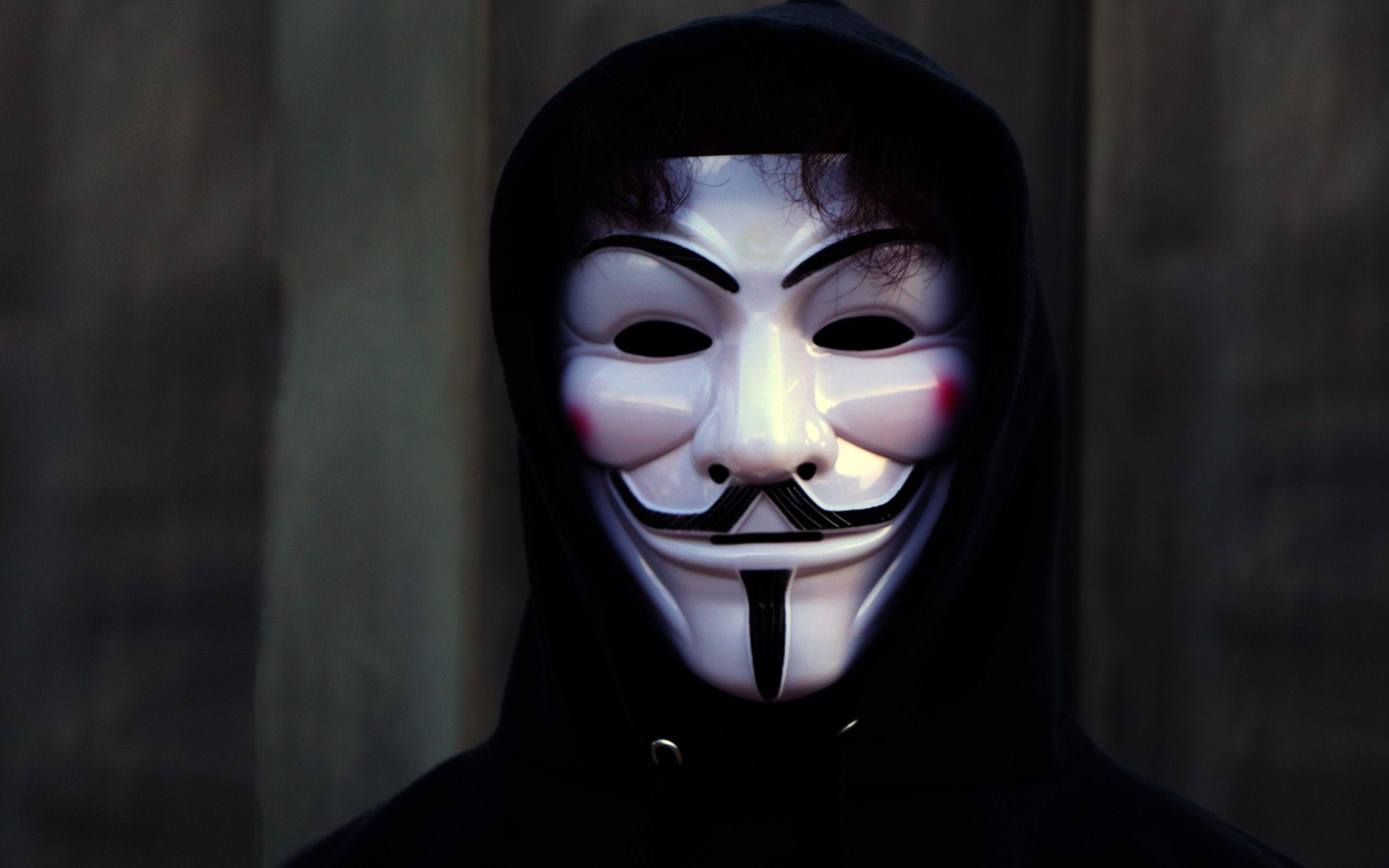 2880x1800 Man in Mask 4K Wallpaper, Anonymous, White masks, Black Hoodie, Guy Fawkes mask, 5K, Photography