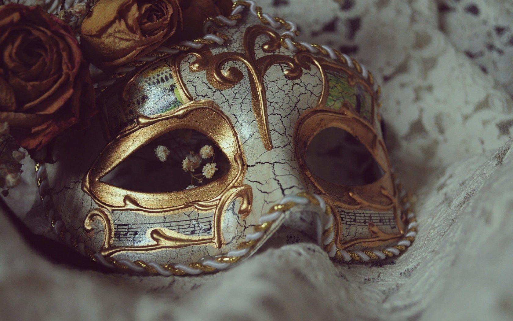 1680x1050 Mask Carnival Roses Flowers