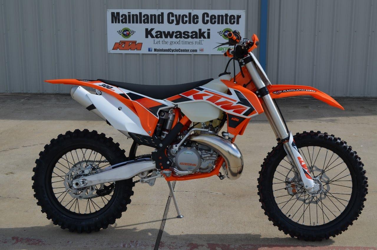 1280x848 $599: 2015 KTM 300 XC 2 Stroke Overview and Review
