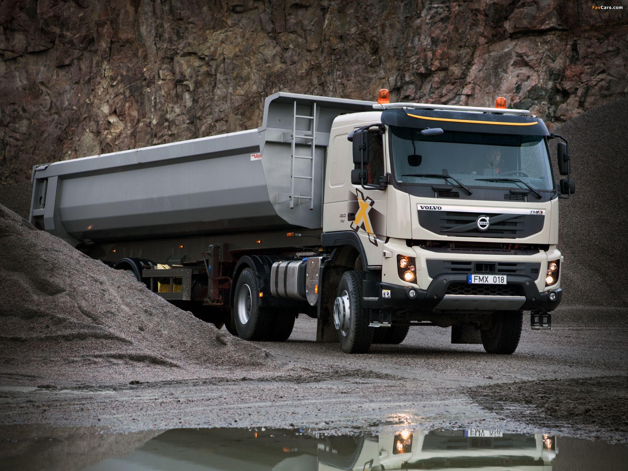 2048x1536 Volvo FMX 4x4 2010 wallpaper