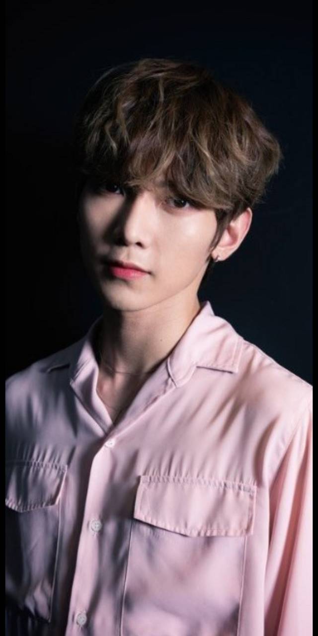 640x1280 Yeosang wallpaper