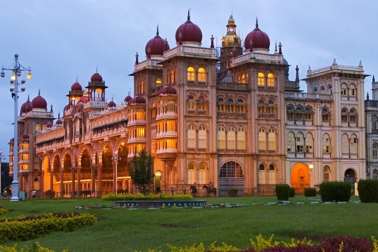 Indian Palace Wallpapers Top Free Indian Palace Backgrounds Wallpaperaccess