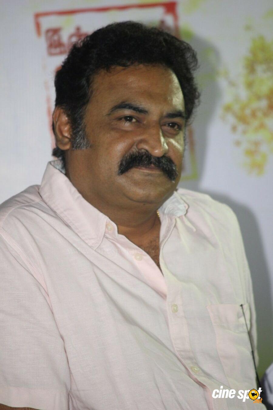 900x1349 Aadukalam Naren at Eetti Audio Launch (1)