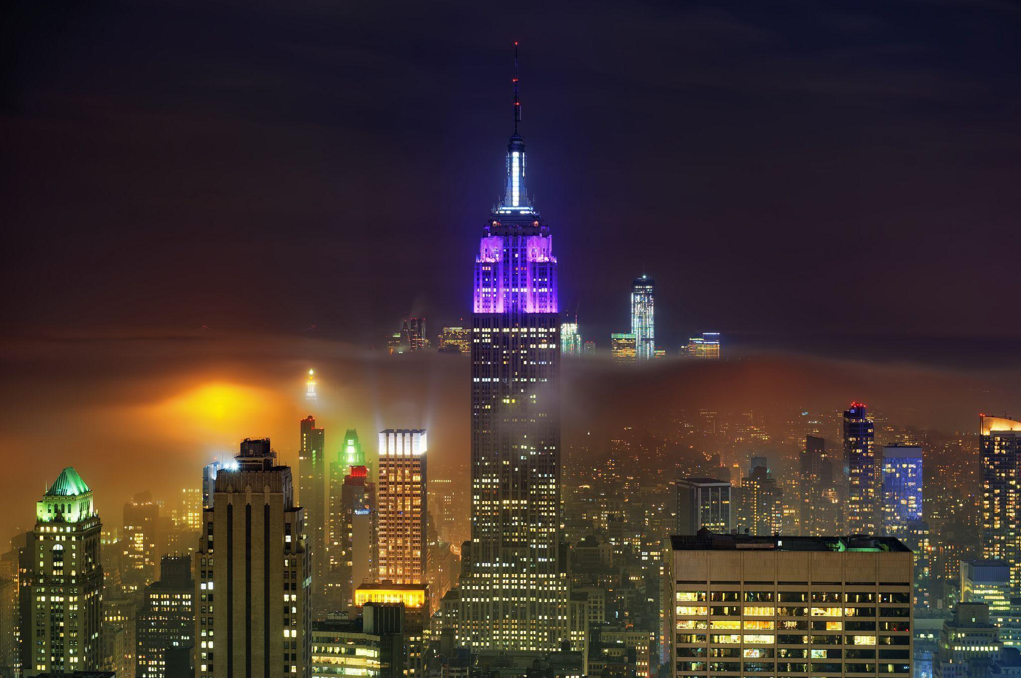 2048x1360 One World Trade Center wallpaper