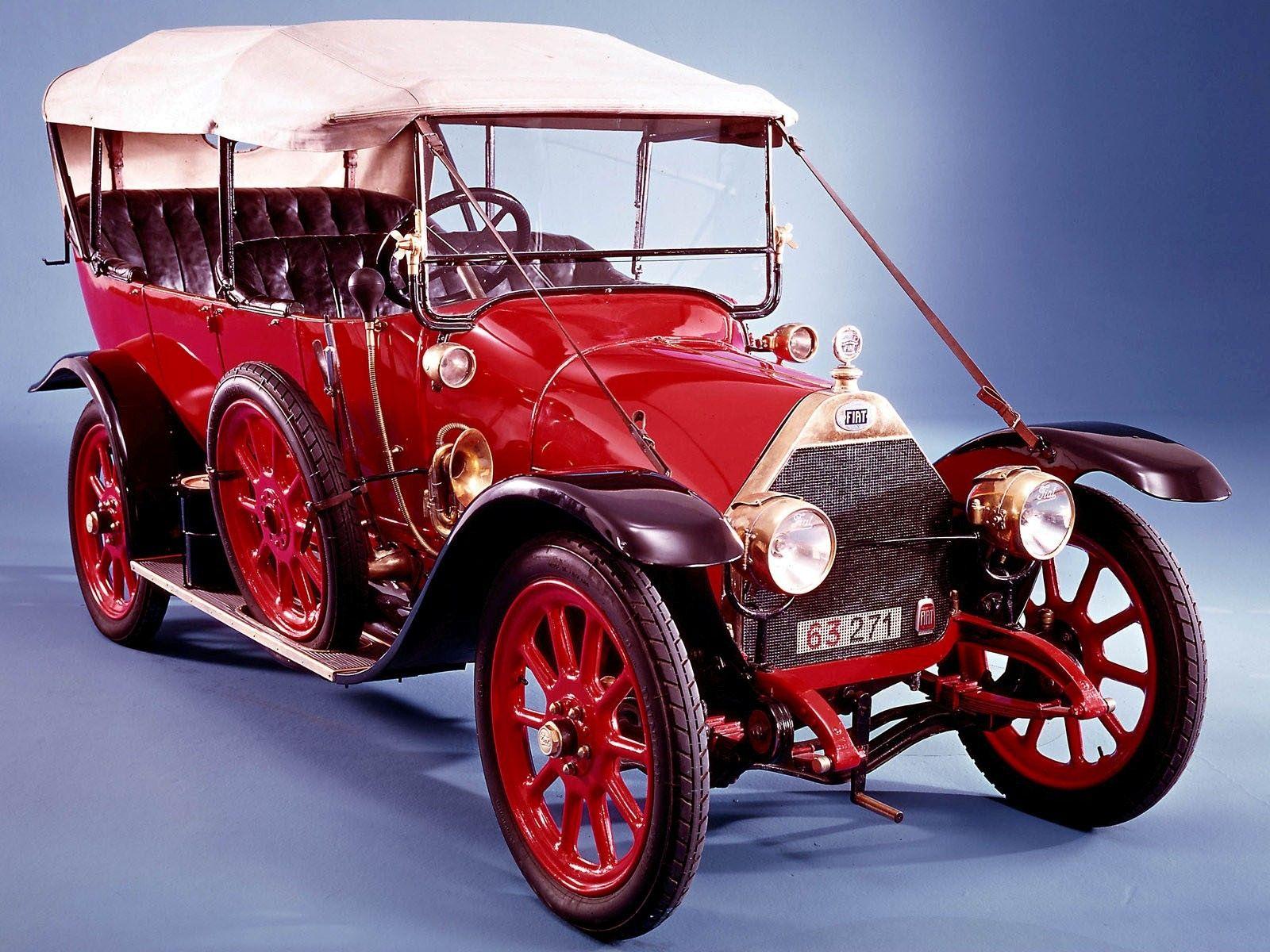 1600x1200 Download 1600x1200 Red Old Royal Car wallpaper