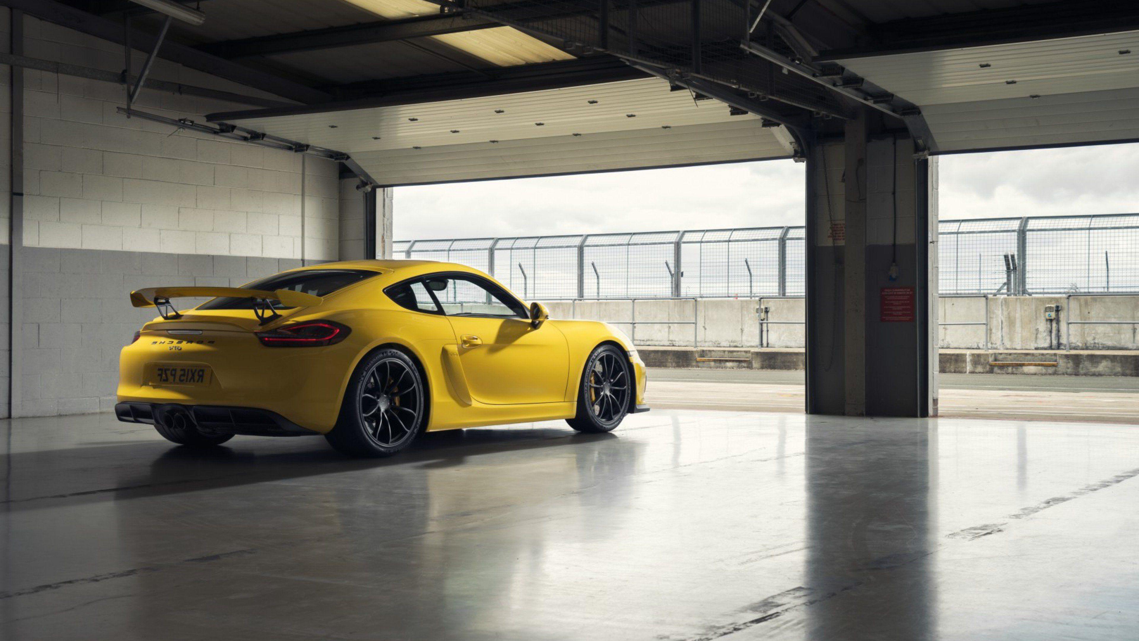 3840x2160 Porsche Cayman Gt4 Wallpaper 5