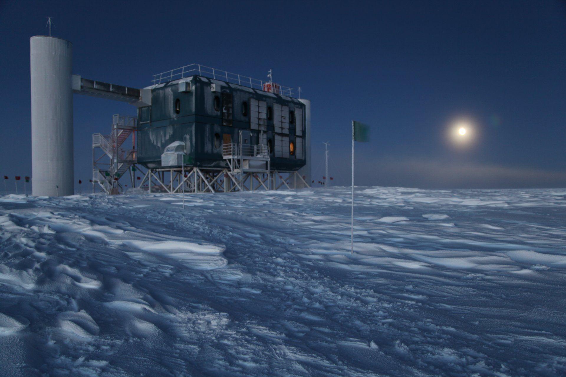 1920x1280 South Pole Wallpaper