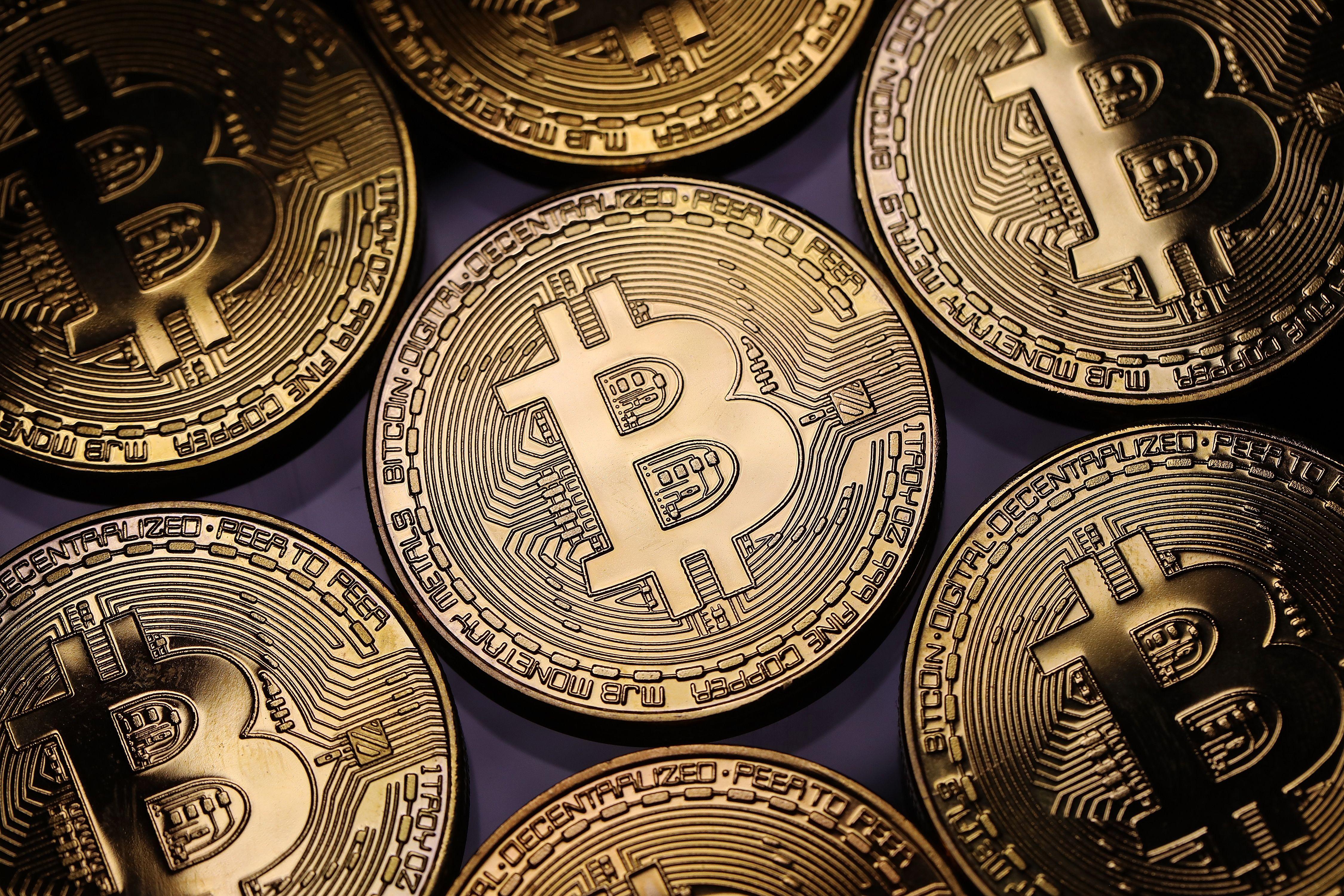 4500x3000 US Seizes $1BILLION In Bitcoin In Cyber Raid On Web 'black Market' For Drugs, Assassinations, Weapons And Child Abuse