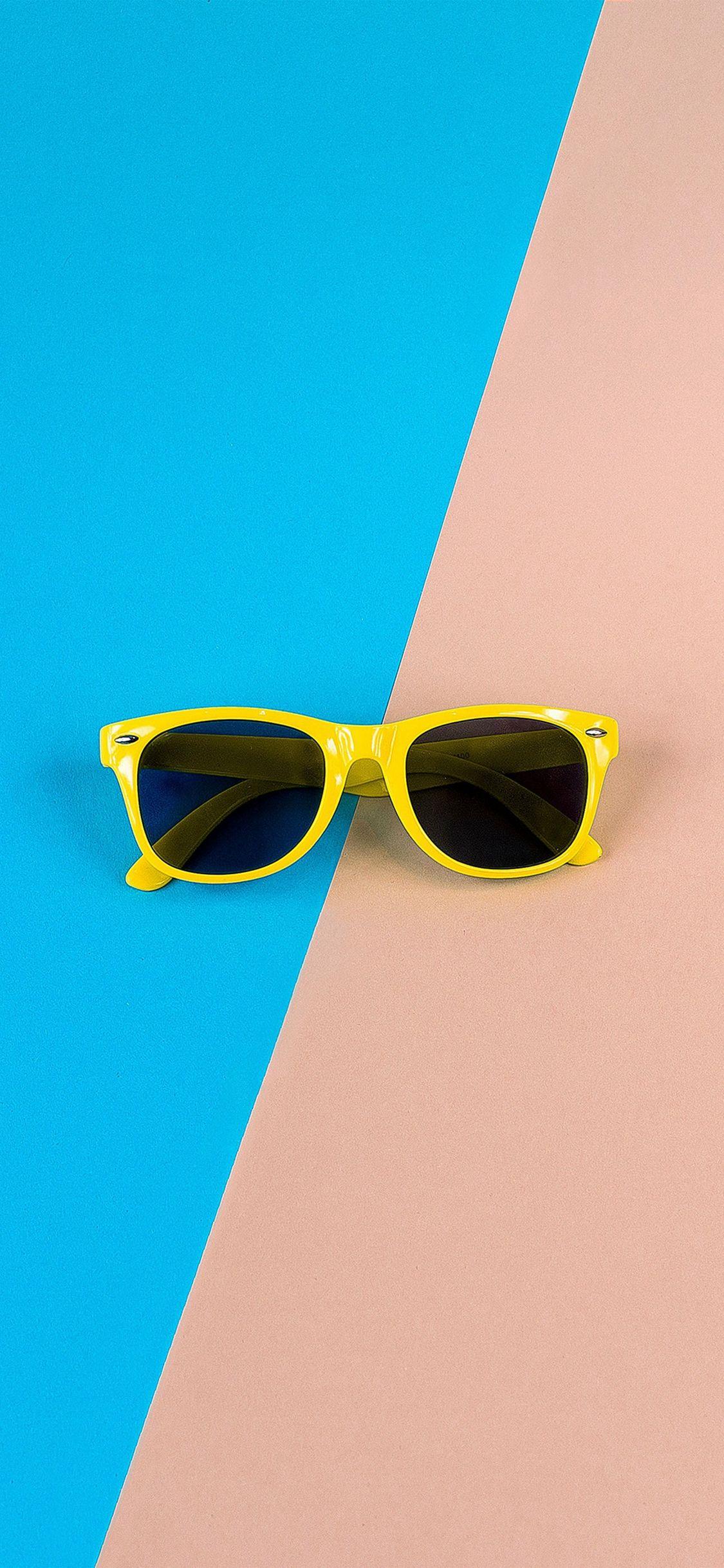1125x2436 Best glasses iPhone X Wallpaper HD