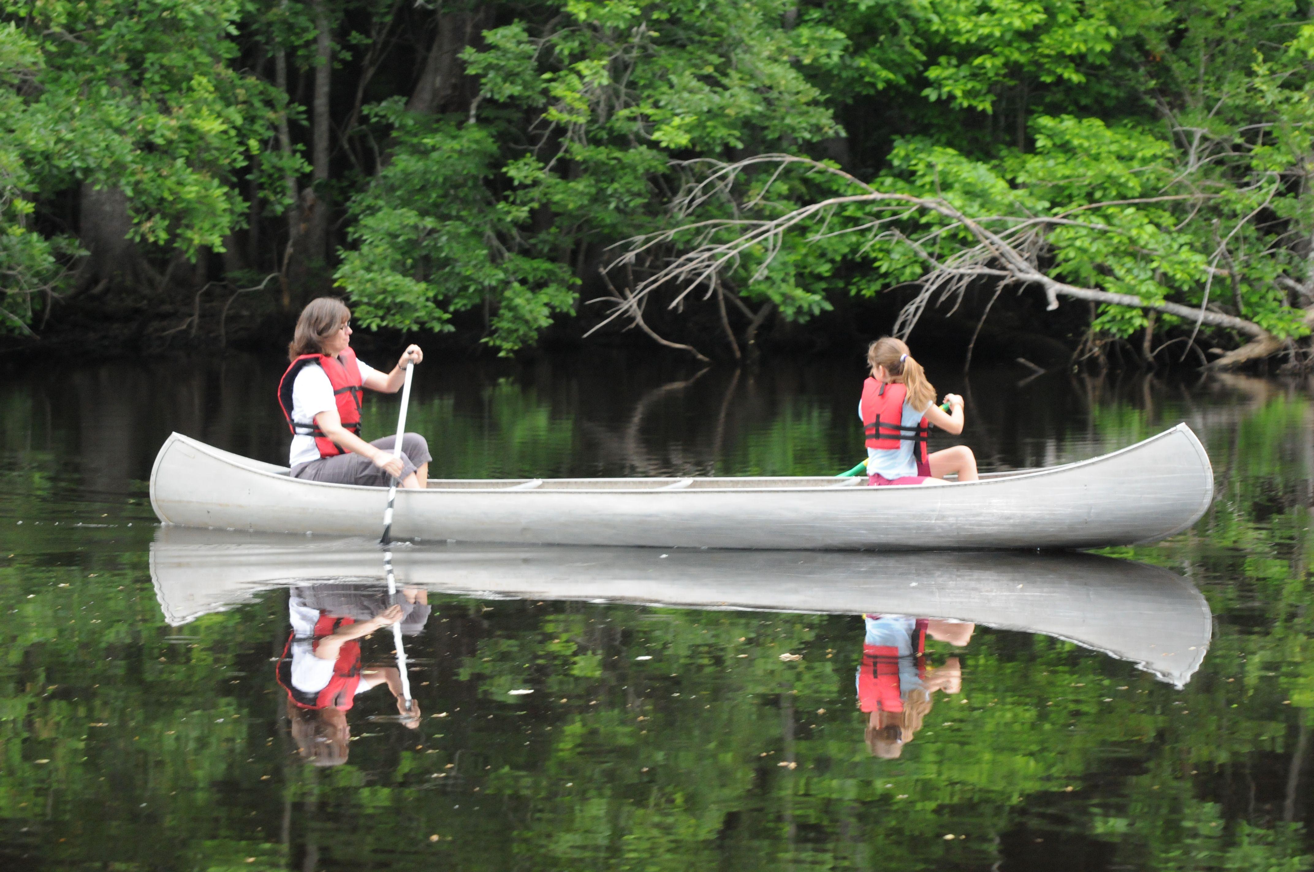 Canoe Wallpapers - Top Free Canoe Backgrounds - WallpaperAccess