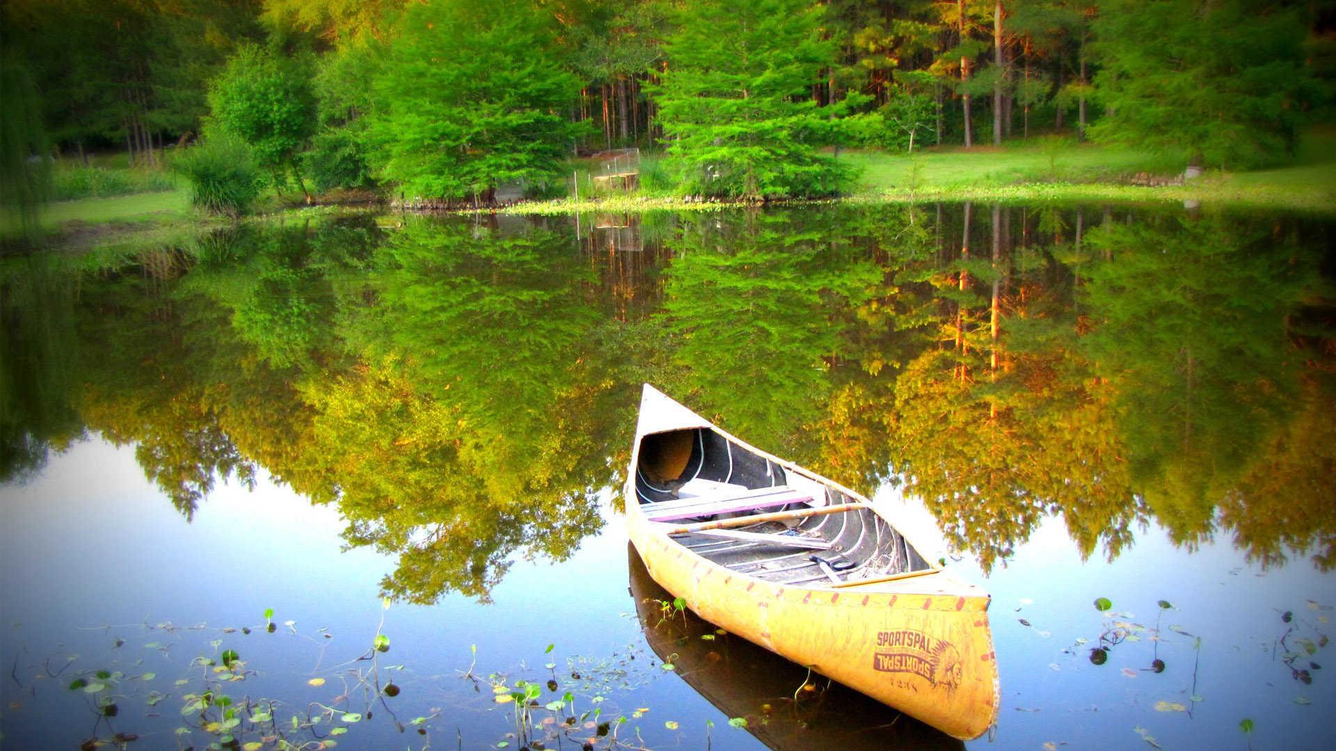 1920x1080 Canoe Wallpaper