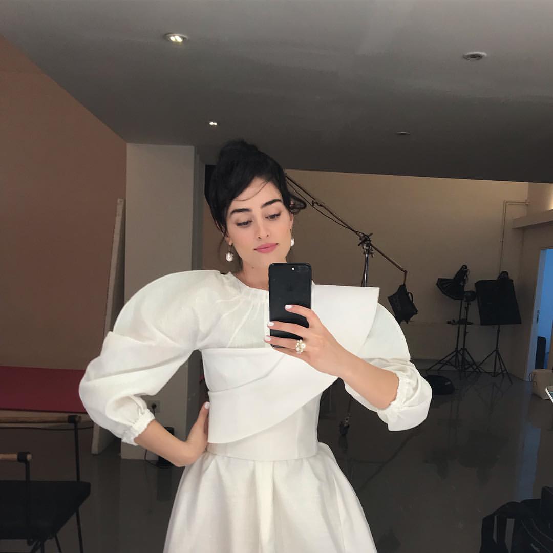 Esra Bilgiç Wallpapers - Top Free Esra Bilgiç Backgrounds - WallpaperAccess