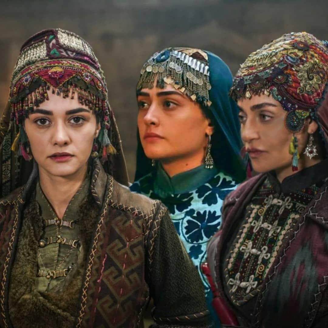 Hình nền 1080x1080 Esra Bilgiç https://wallpaperaccess.com/full/4583026.jpg
