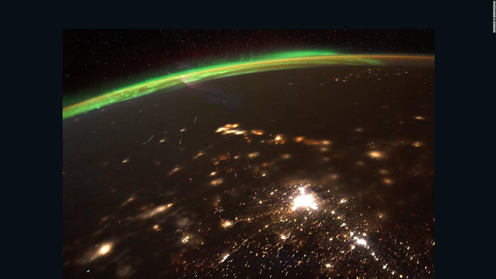 1600x900 NASA astronaut shares first meteor shower of 2020 image