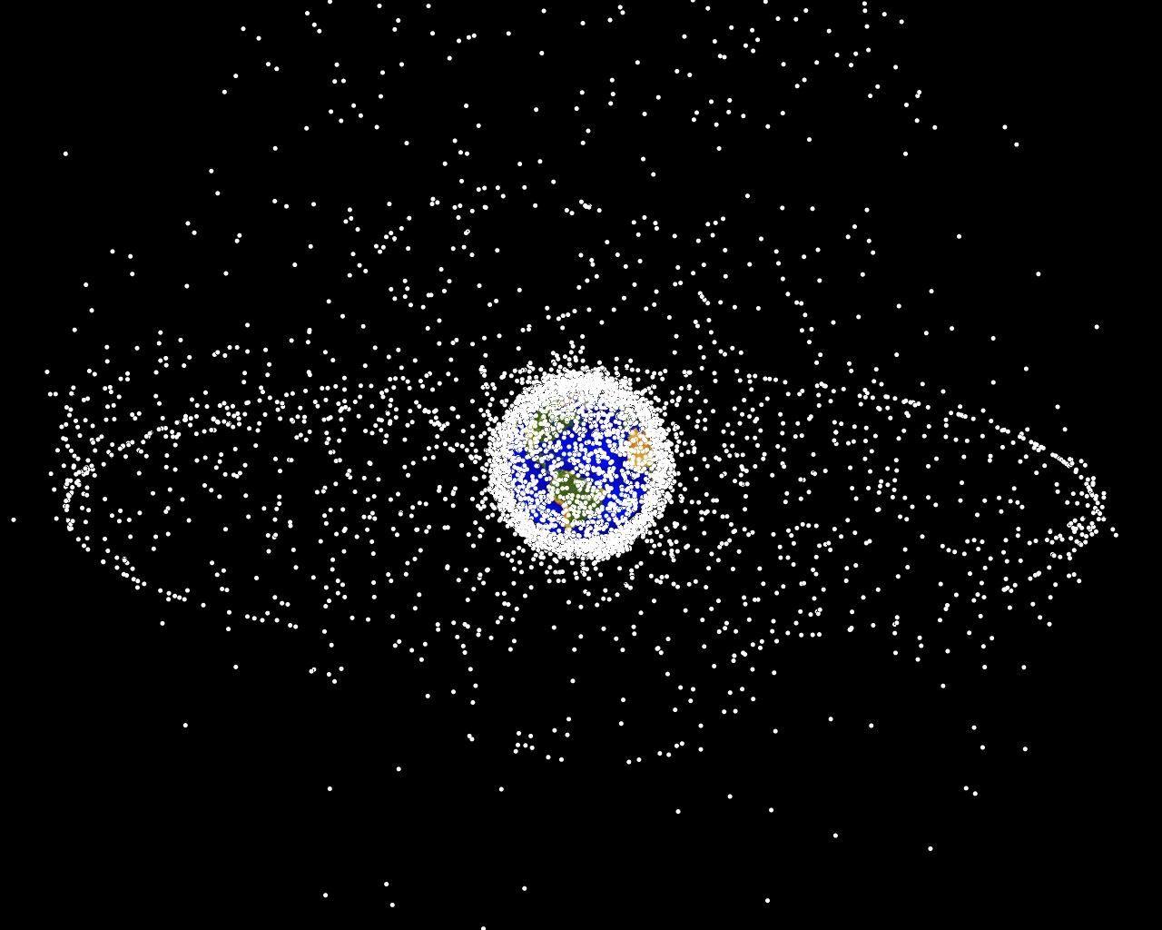 1280x1024 Space debris