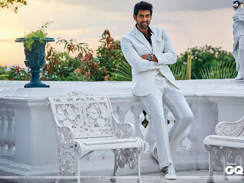 1024x768 Hot HD Wallpaper of Bollywood Stars & Actors. Indian Celebs Photo