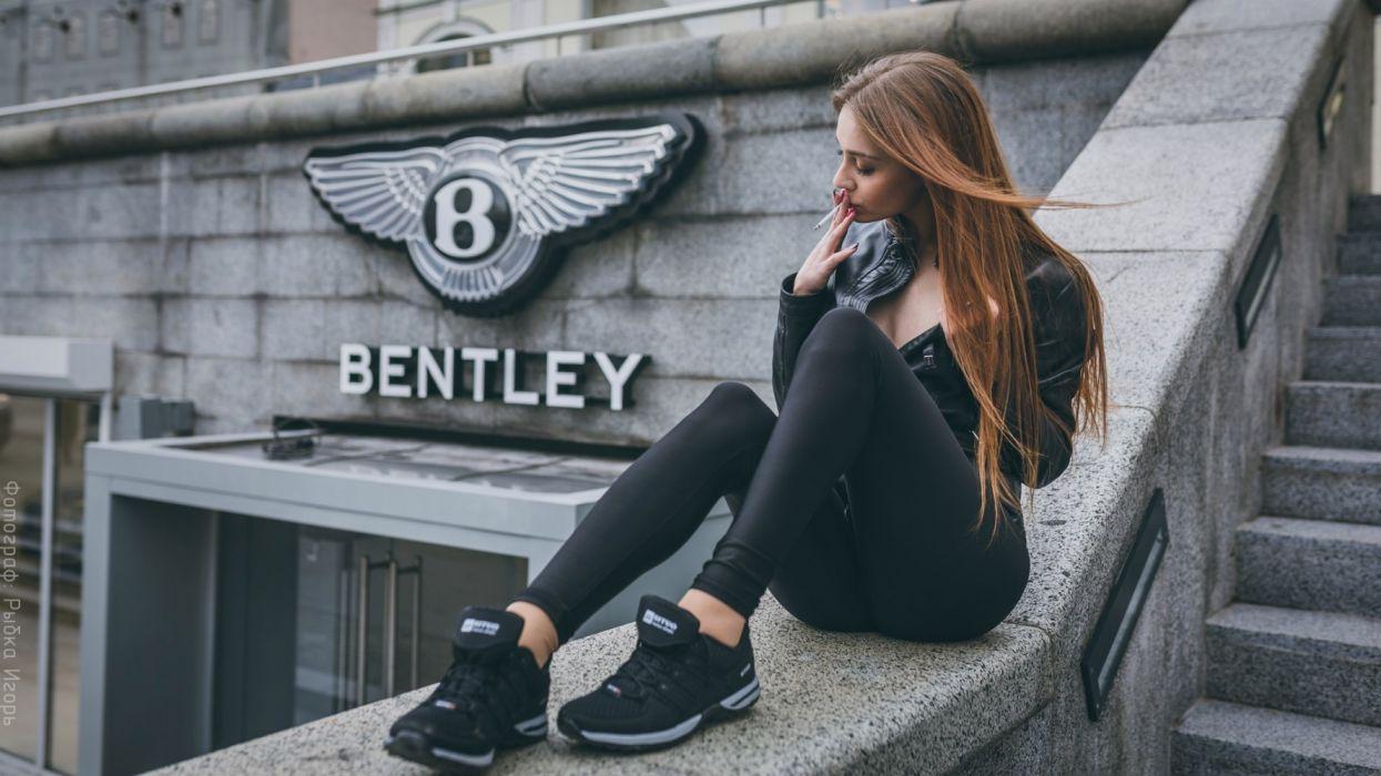 1245x700 Photography Sensuality Sensual Girl Woman Model Legs Knees Bentley Smoking Urban Cigarettes Stairs Building Shoes Sara Wallpaperx1080