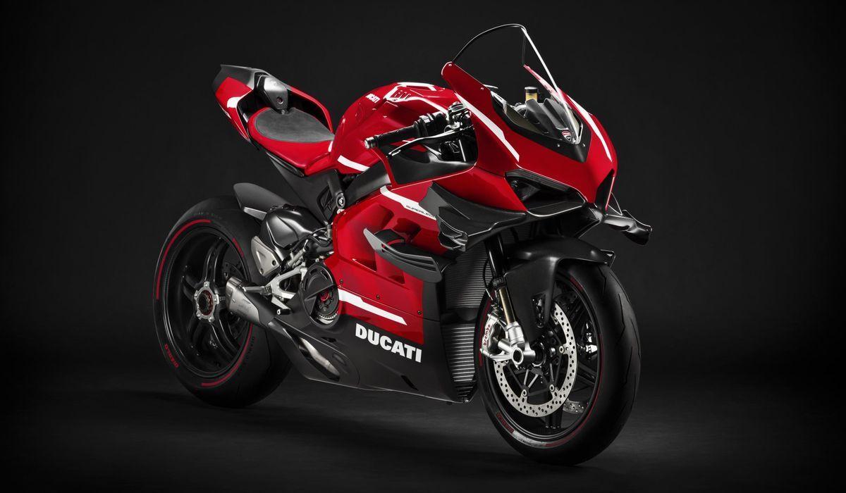 1200x700 152kg, 231bhp Ducati Panigale V4 Superleggera Arrives With $100k Price Tag