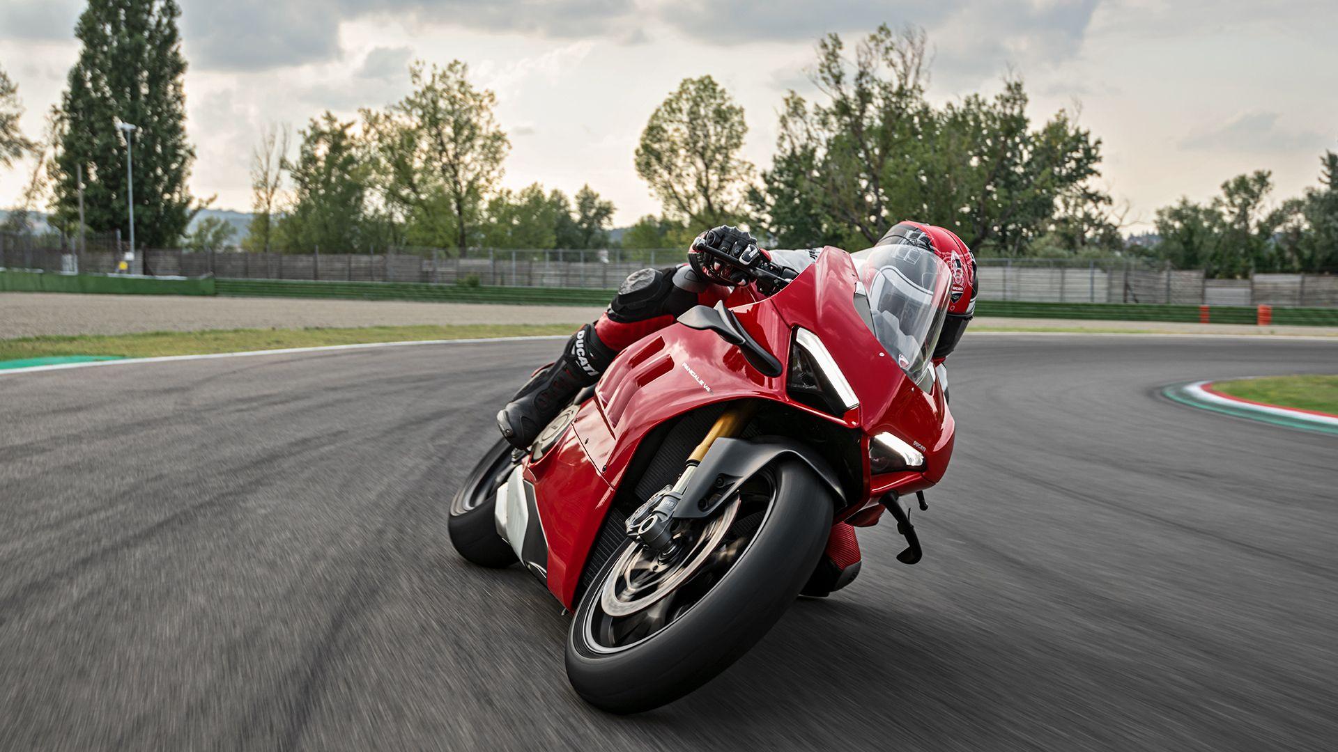 Ducati Panigale V4 4k Wallpapers Top Free Ducati Panigale V4 4k