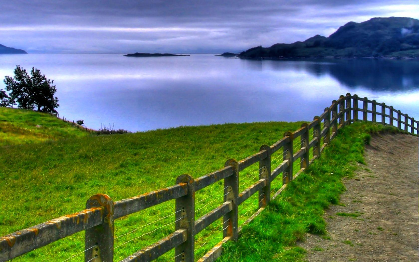 1680x1050 View Wallpaper