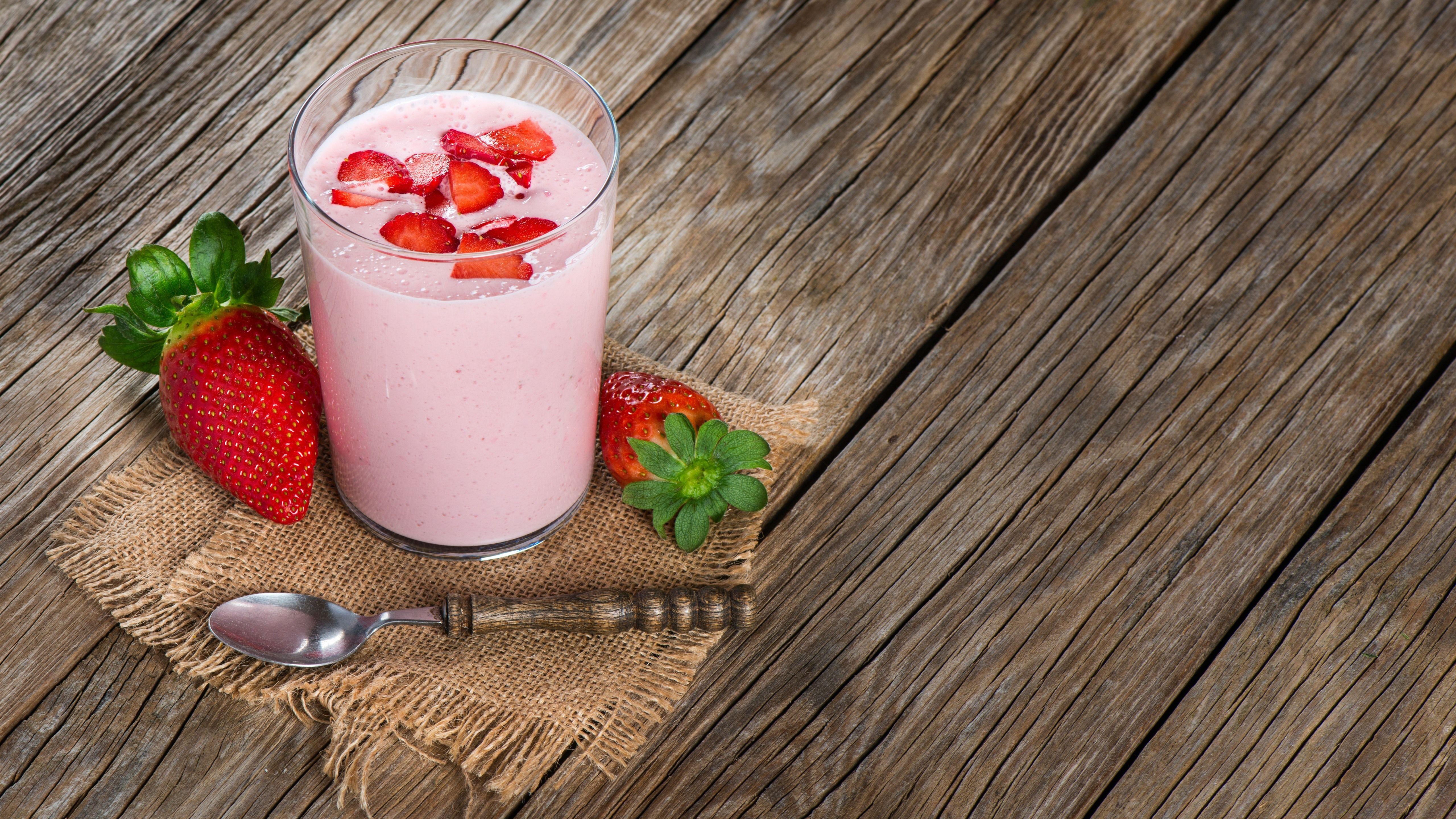 5120x2880 Wallpaper Smoothies, drink, strawberry 5120x2880 UHD 5K Picture, Image