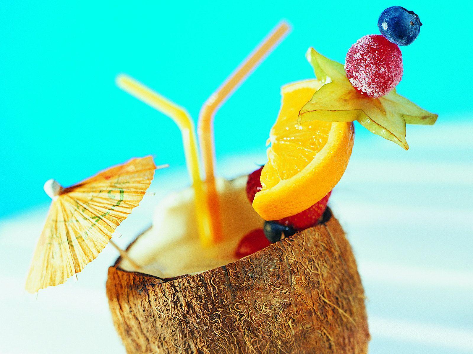1600x1200 Summer Drinks Wallpaper